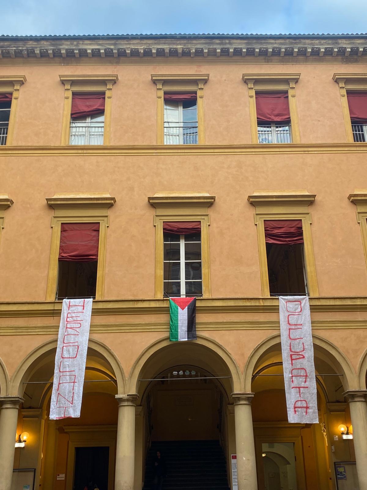 Occupato Palazzo Hercolani per la Palestina Libera e per una Nuova Università